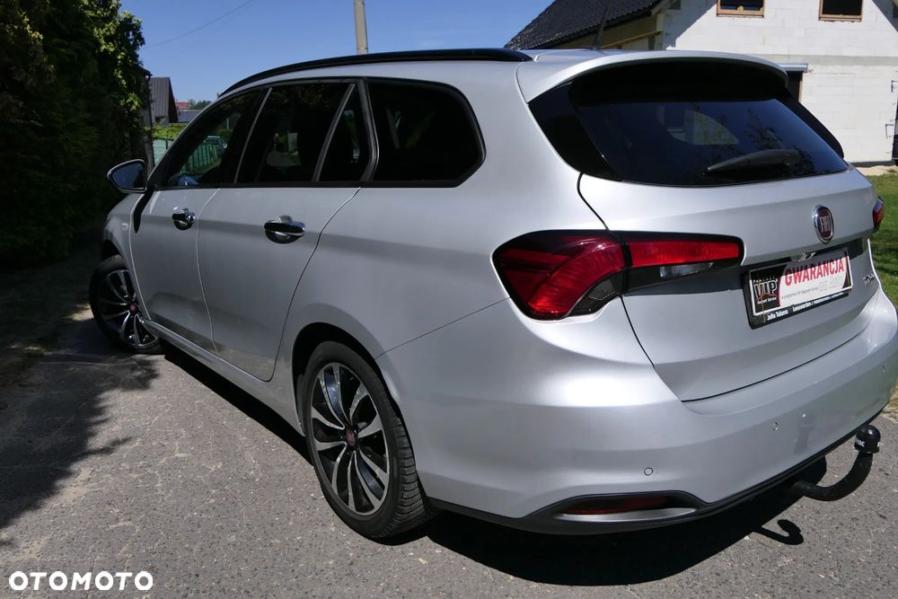 Fiat Tipo 1.6 MultiJet Lounge - 4