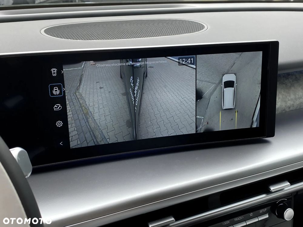 Hyundai IONIQ 9 110kWh Calligraphy AWD - 31