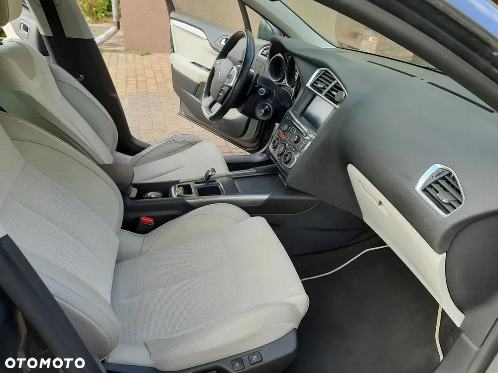 Citroën C4 1.6 e-HDi Exclusive MCP - 16
