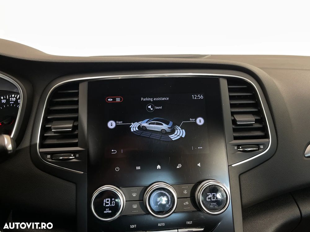 Renault Megane TCe EDC Zen - 14