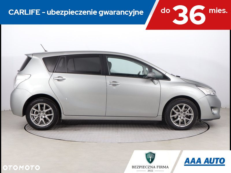 Toyota Verso - 7