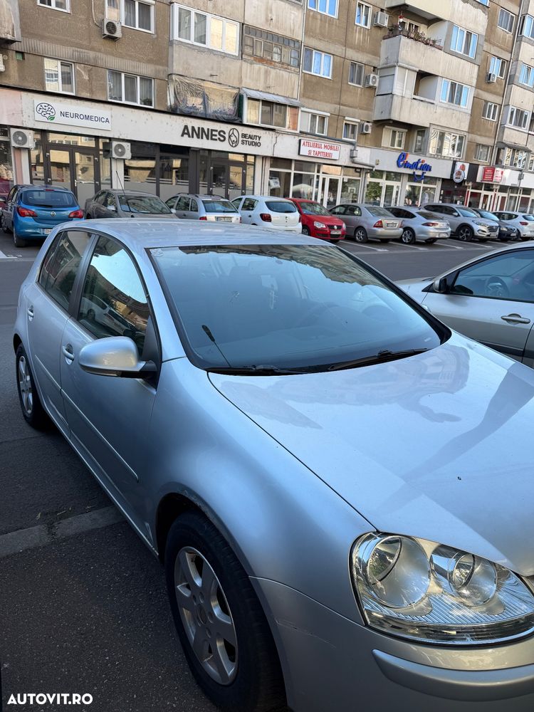 Volkswagen Golf 1.6 Trendline - 4