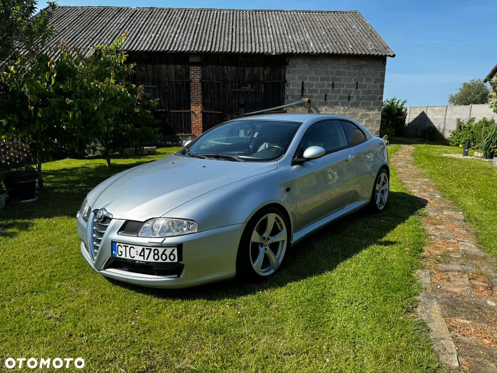 Alfa Romeo GT 1.9 JTD M-Jet DPF Distinctive Collezione - 1