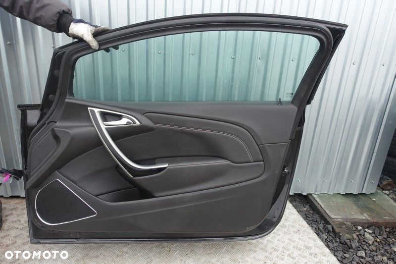 DRZWI PRAWE OPEL ASTRA J GTC - 2