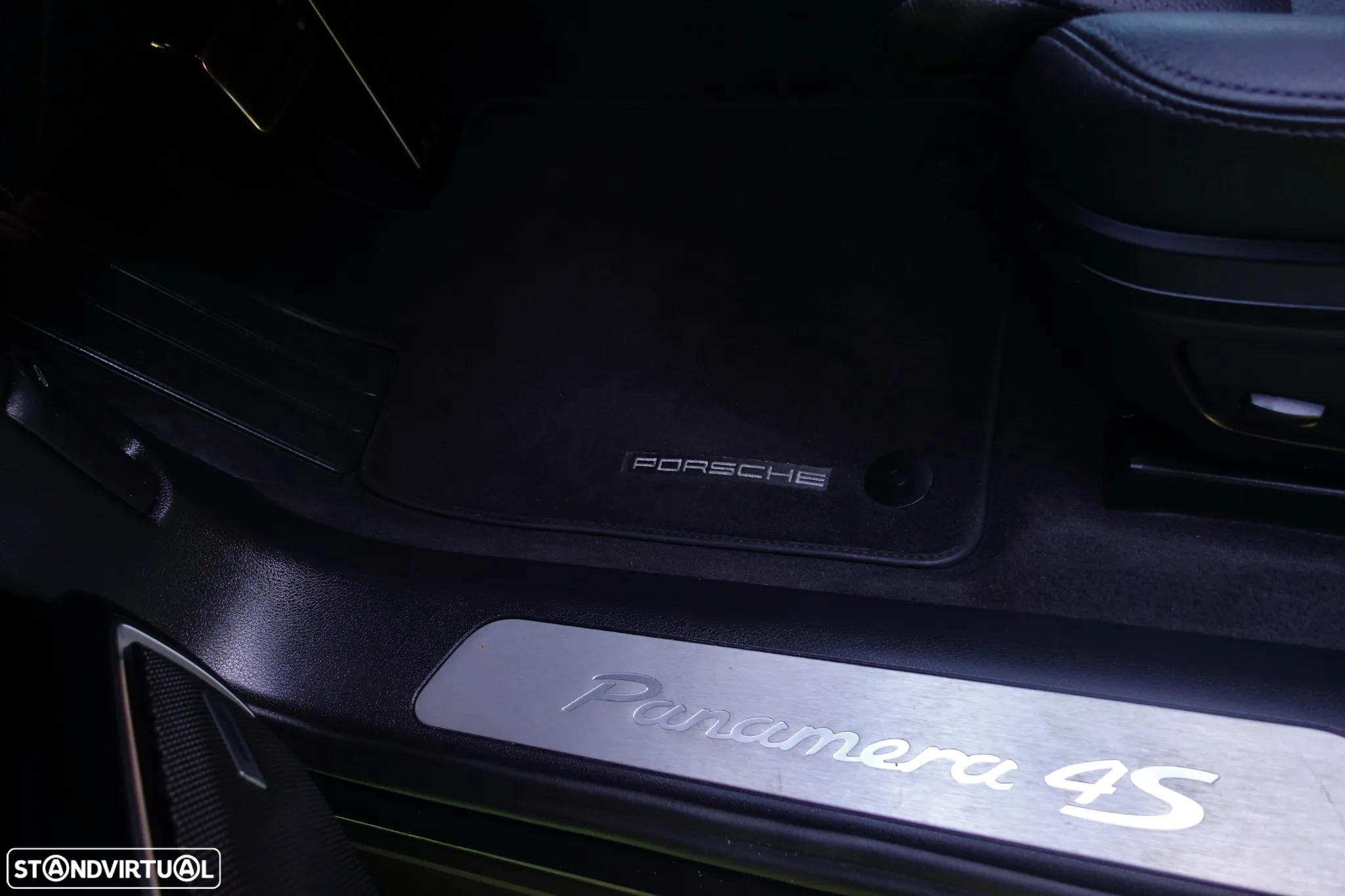 Porsche Panamera 4S E-Hybrid Executive - 42