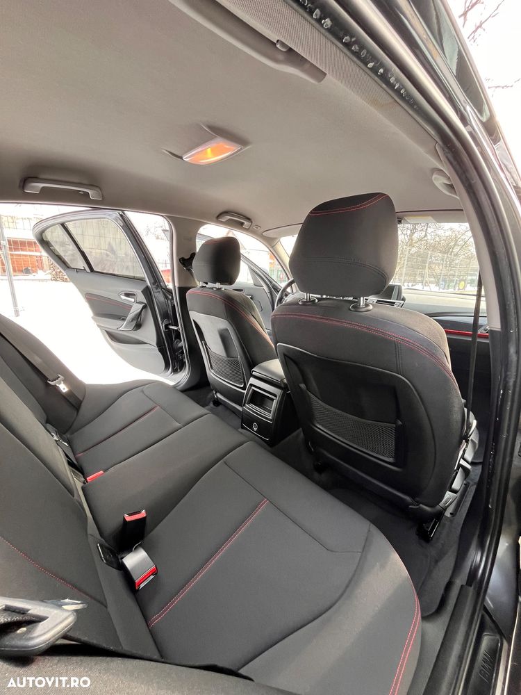 BMW Seria 1 120d Sport Line - 22