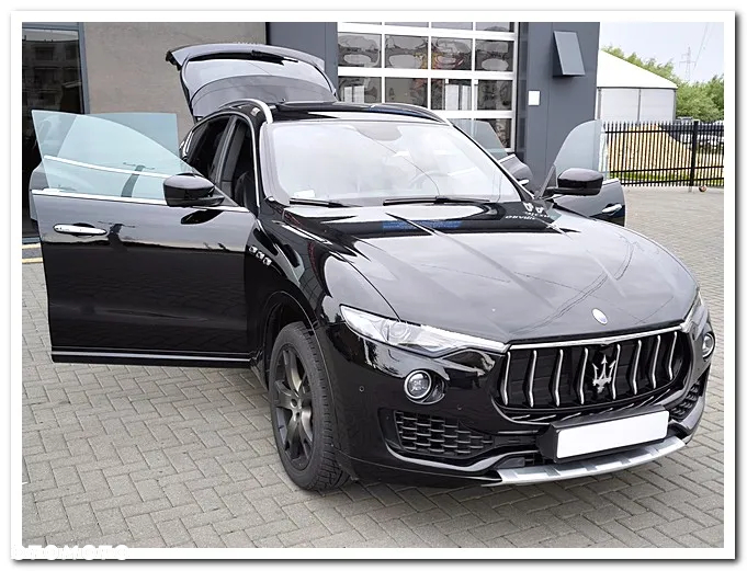Maserati Levante Q4 Executive - 16