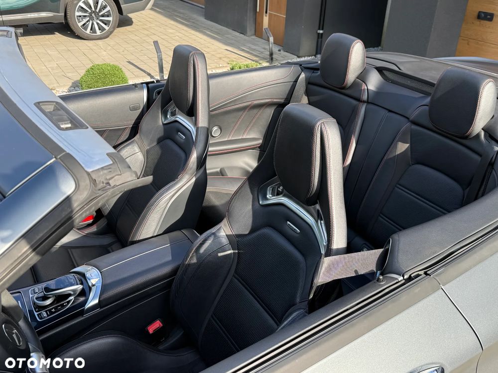 Mercedes-Benz Klasa C AMG 43 4-Matic - 9