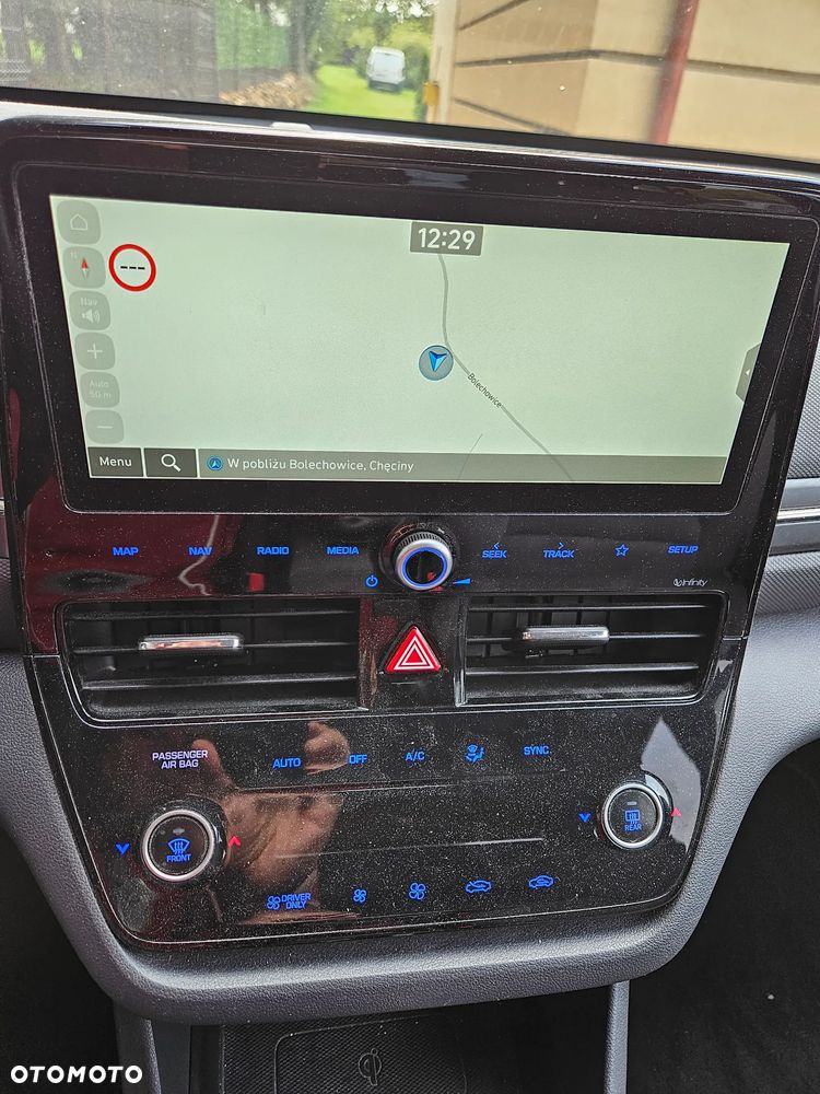 Hyundai IONIQ 1.6 GDI Premium - 22