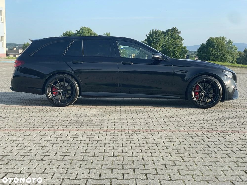 Mercedes-Benz Klasa E AMG 63 S 4Matic+ T 9G-TRONIC - 12