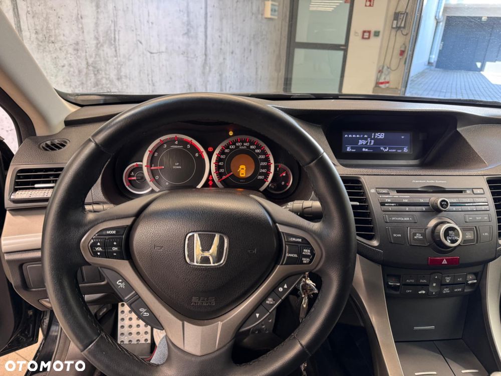 Honda Accord 2.2d Type S - 8