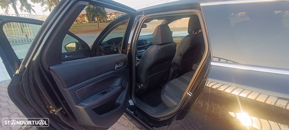 Peugeot 308 SW 1.5 BlueHDi GT Line - 17