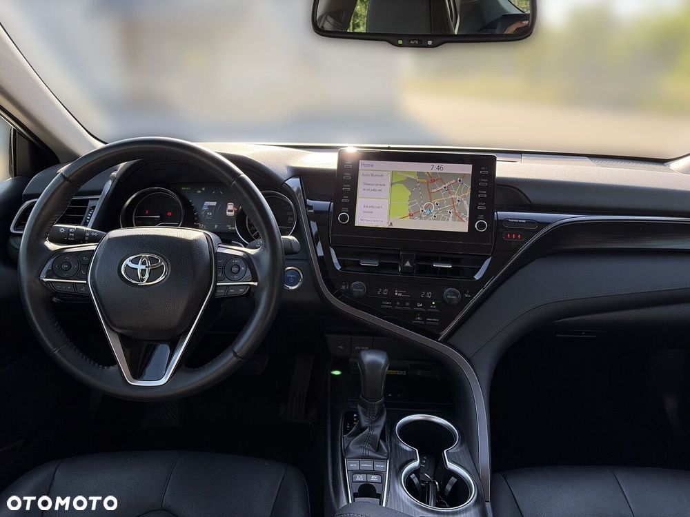 Toyota Camry 2.5 Hybrid Executive CVT - 4