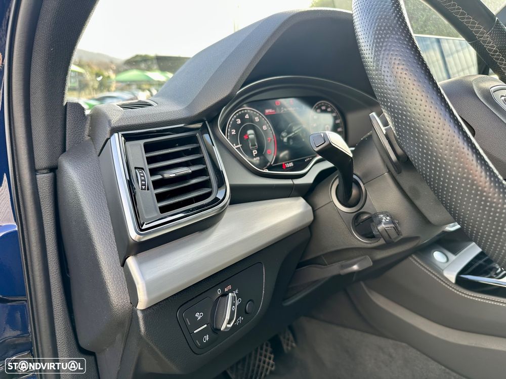 Audi Q5 55 TFSIe quattro S tronic S line - 24