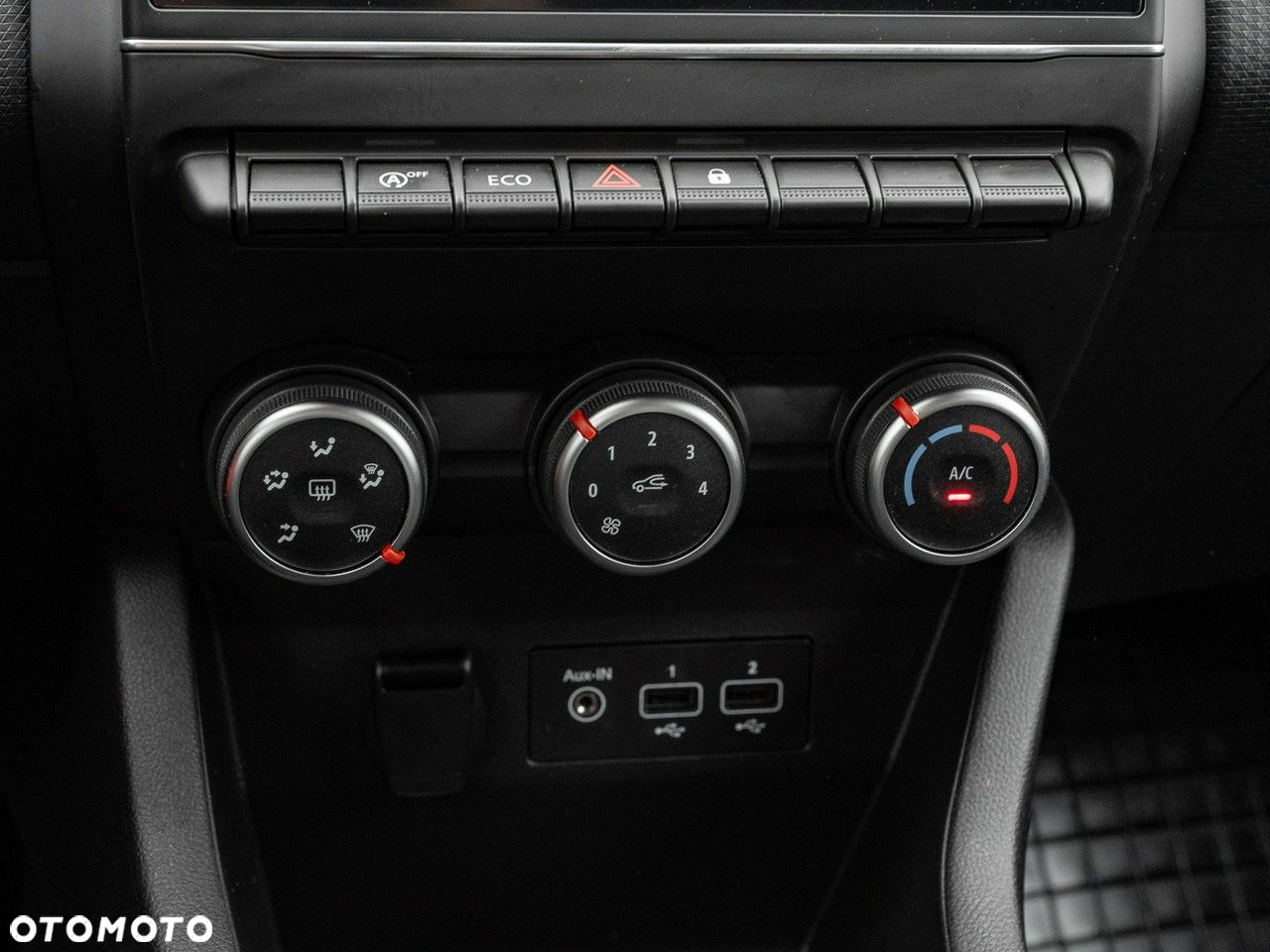 Renault Clio 1.0 TCe Equilibre - 20