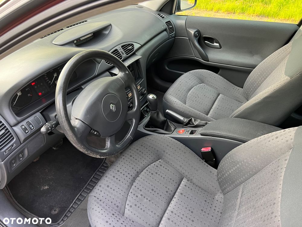Renault Laguna - 16
