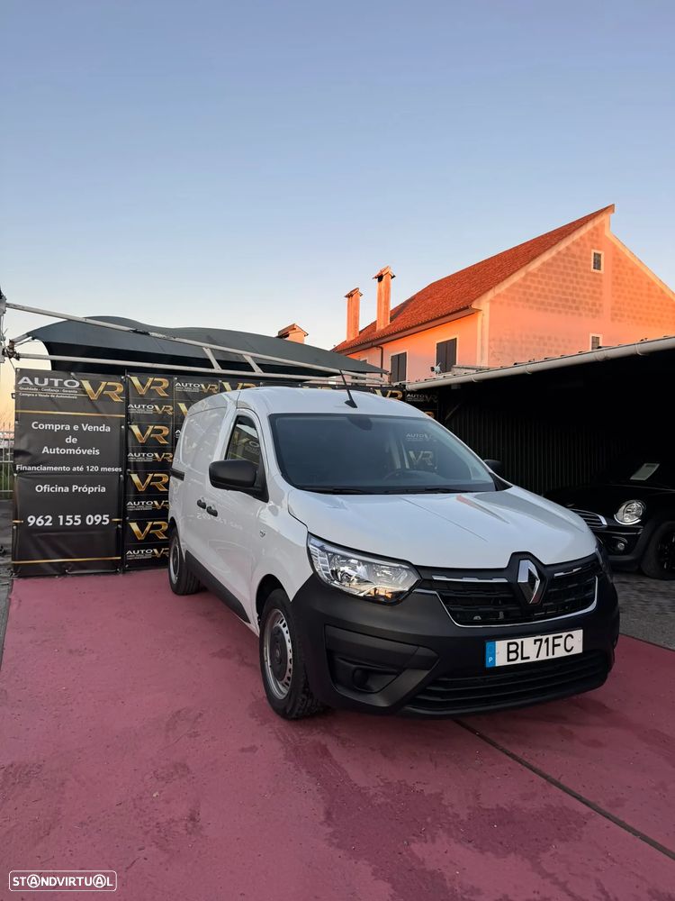 Renault Express - 4
