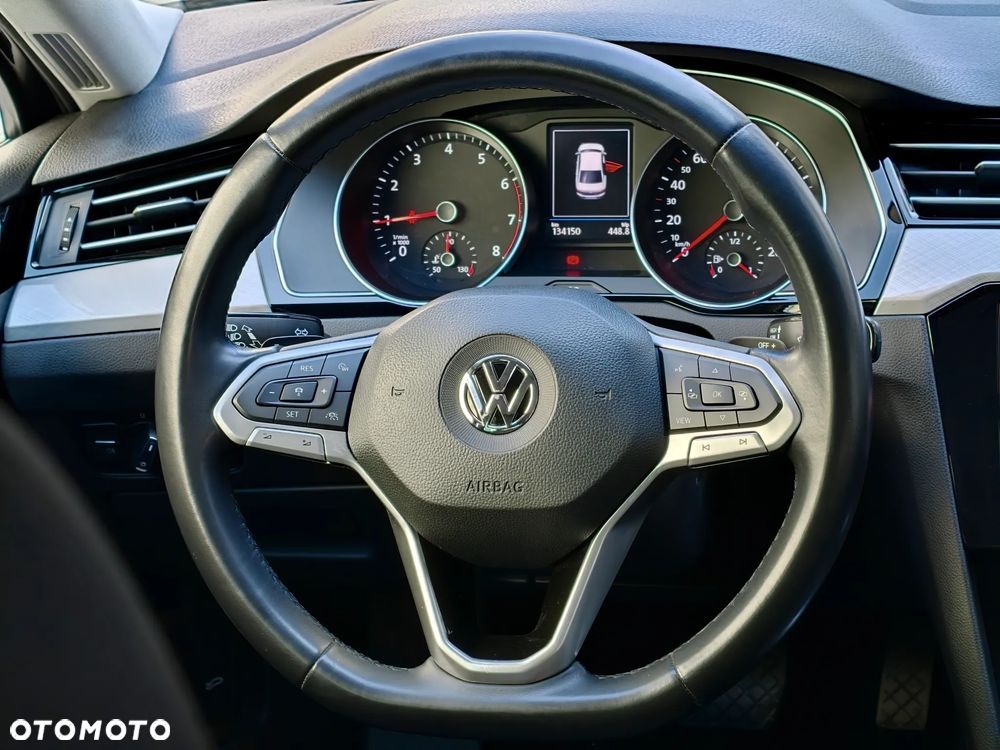 Volkswagen Passat 1.5 TSI EVO Business DSG - 23