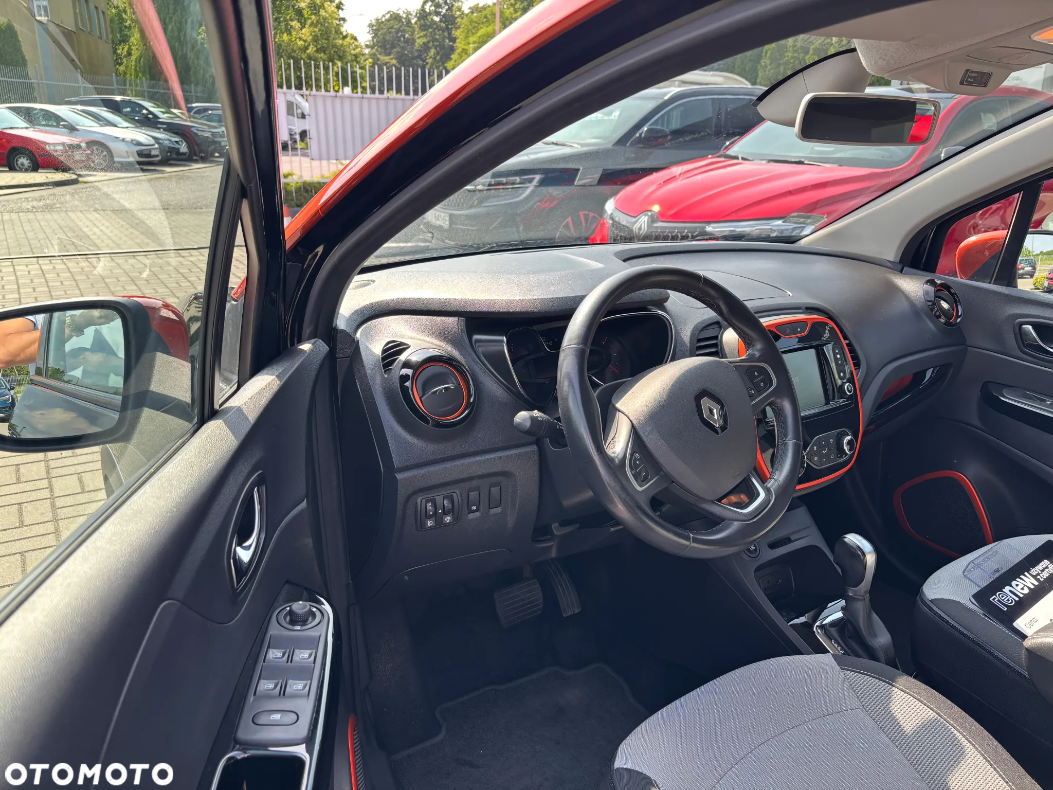 Renault Captur 1.2 Energy TCe Limited EDC - 8