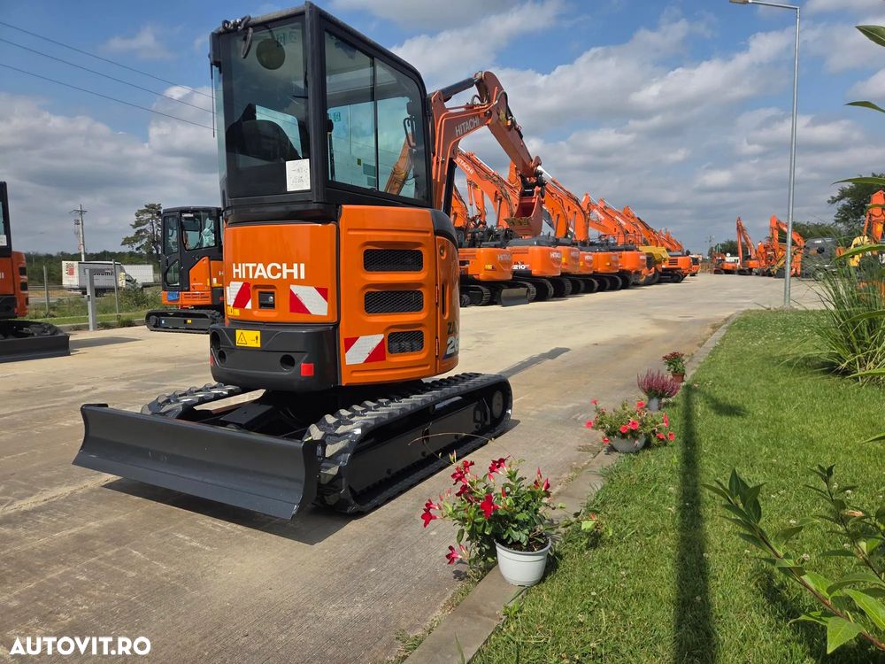 Hitachi ZX26U-6, 2023, 381h, CA NOU, CUPLA RAPIDA mecanica noua+3 cupe noi, Lama nivelare, inst picon pe brate, fara aer cond, latime 1,2m, ad sapare 3m, ridica 1,7t, masa operationala 2,7t, posibil leasing 4 ani-PROMOTIE 32.900 EUR+Tva - 9