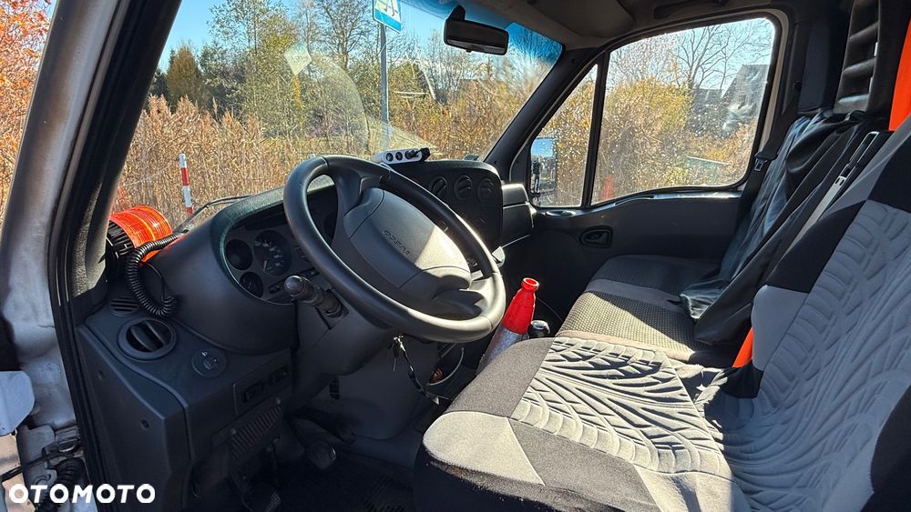 Iveco Daily 35C14 D - 11