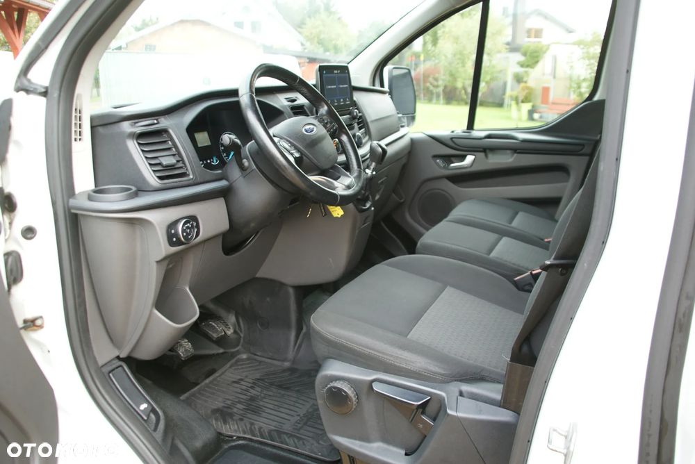 Ford Transit Custom - 20