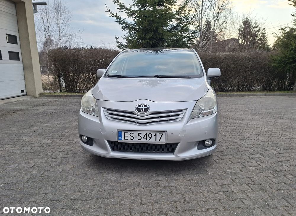 Toyota Verso 1.8 Premium EU5 - 3