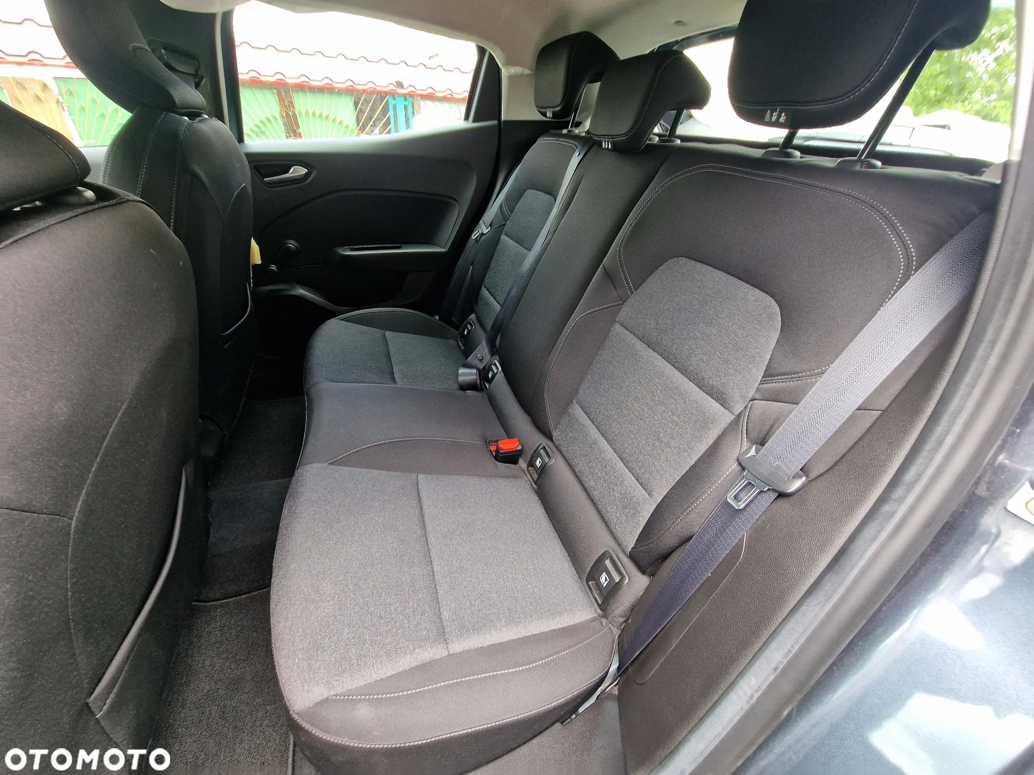 Renault Clio BLUE dCi 100 EVOLUTION - 11
