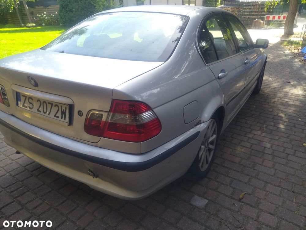 BMW 320D 2004 photo 3
