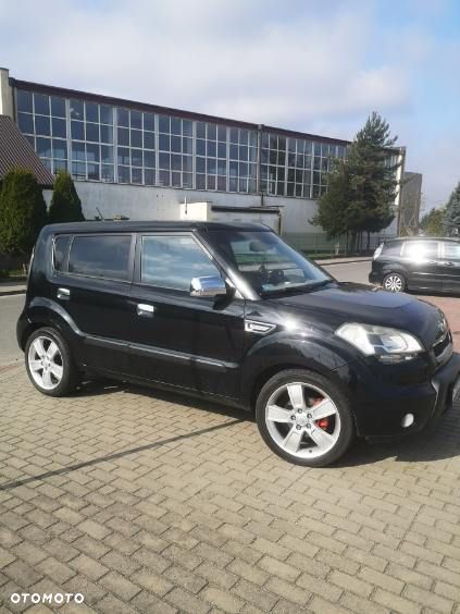 Kia Soul 1.6 CRDI L - 1