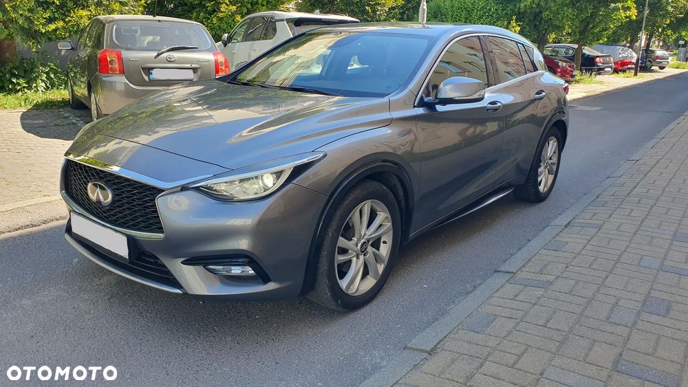 Infiniti Q30 1.5d DCT Business - 13