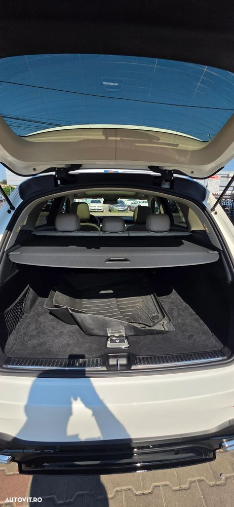 Mercedes-Benz GLC 300 4MATIC 9G-TRONIC AMG Line Plus - 6