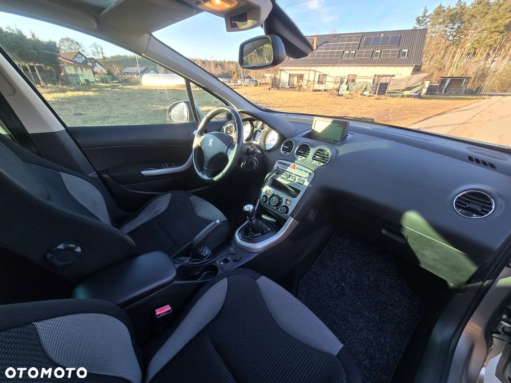 Peugeot 308 1.6 HDi Premium Plus - 19