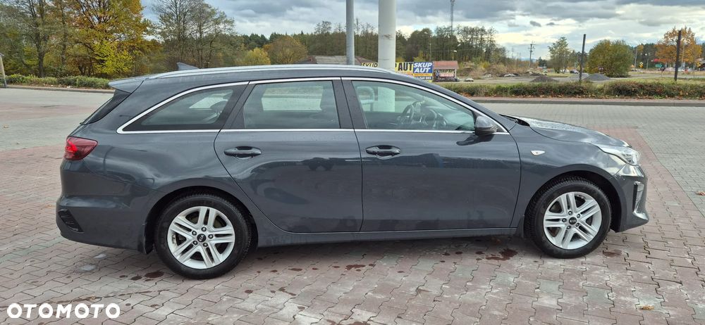 Kia Ceed 1.6 CRDi SCR L Business Line - 6