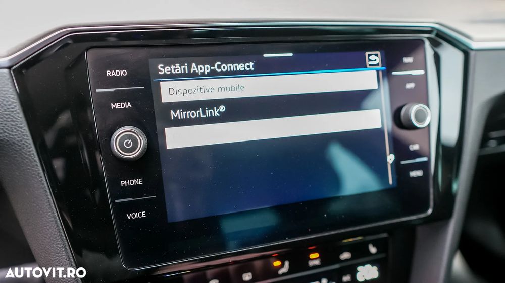 Volkswagen Passat 2.0 TDI DSG Highline - 15