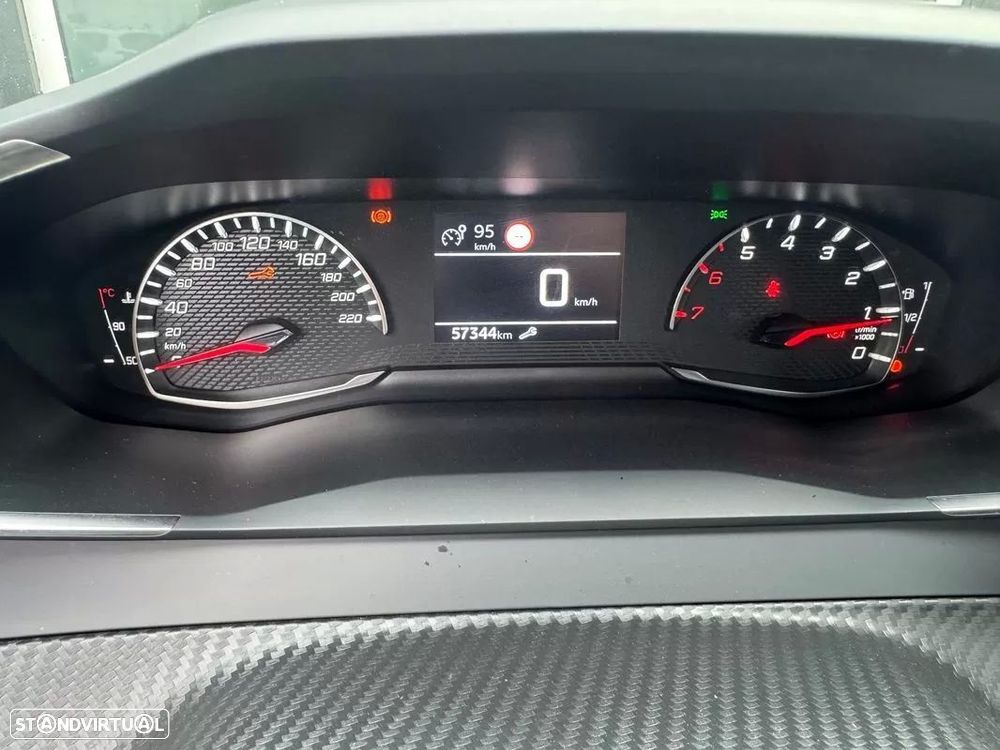 Peugeot 2008 PureTech 130 Active Pack - 18