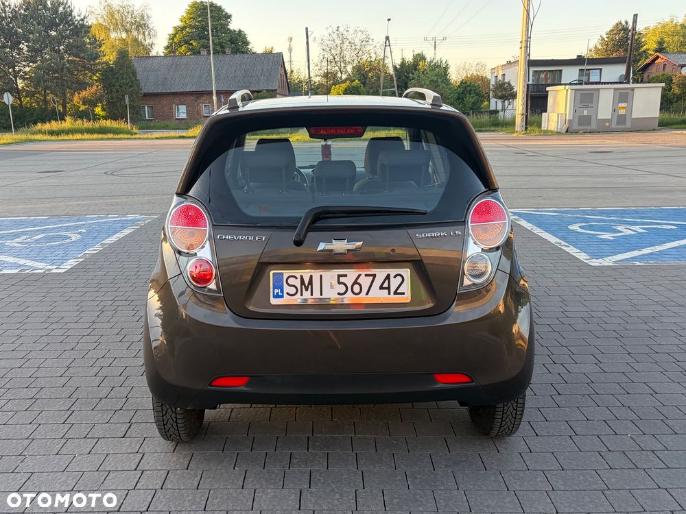 Chevrolet Spark 1.2 LS+ - 6