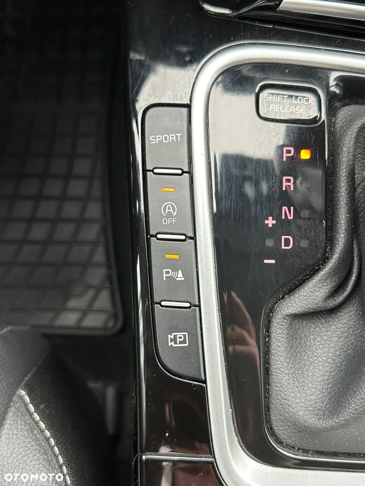 Kia Ceed 1.5 T-GDI Tribute DCT - 22