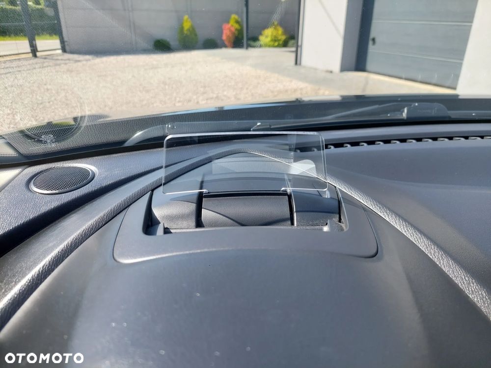 Mazda CX-3 SKYACTIV-G 120 FWD Kizoku Intense - 26