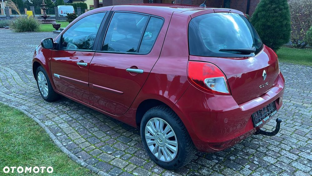 Renault Clio - 5