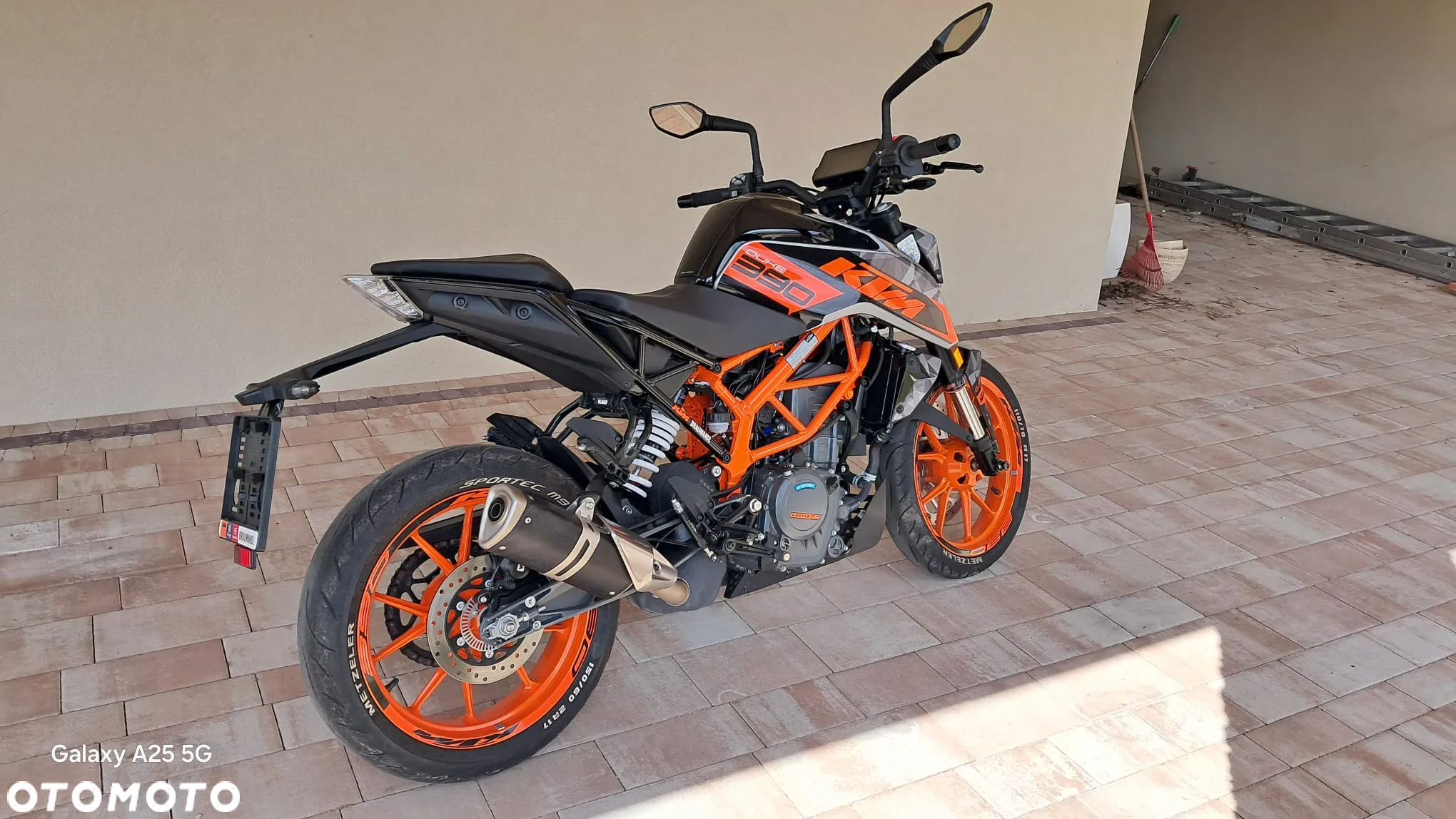 KTM Duke - 4