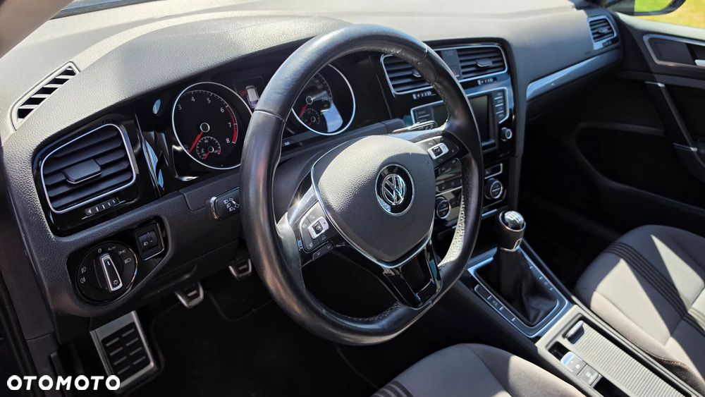 Volkswagen Golf 1.4 TSI BlueMotion Technology Allstar - 14