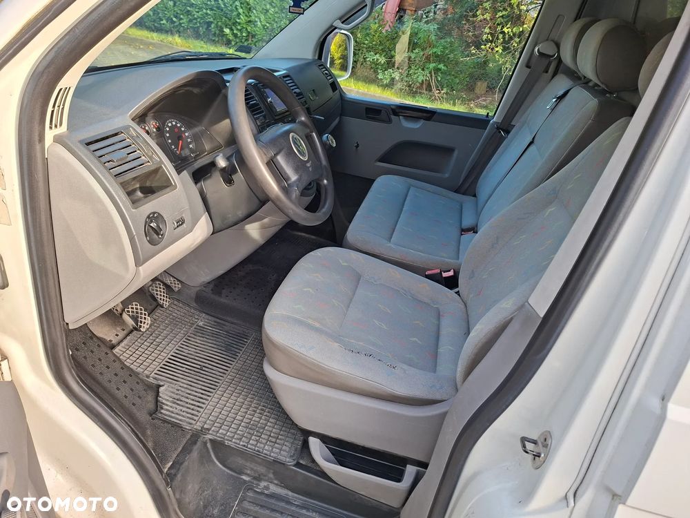 Volkswagen Transporter - 19