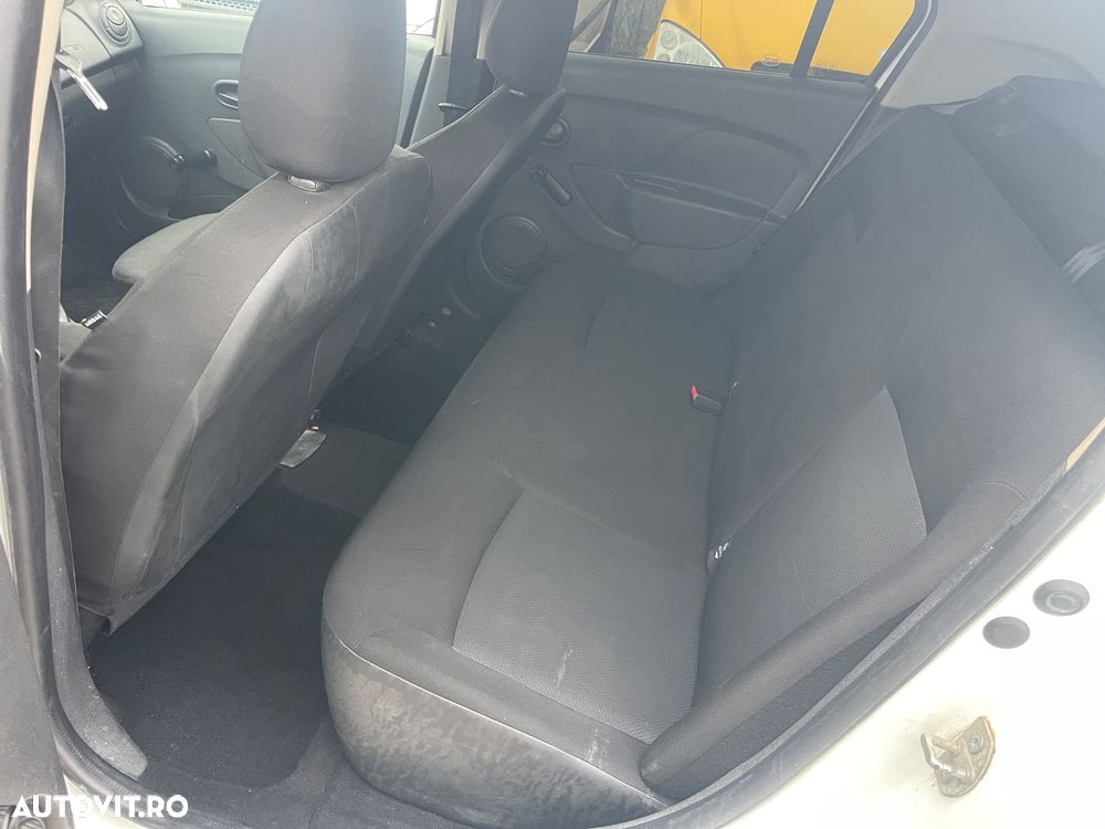 Dacia Logan 1.2 Ambiance - 5