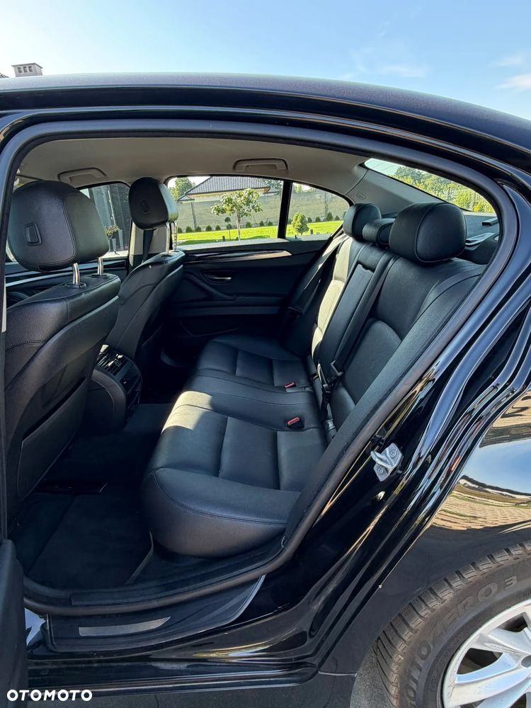 BMW Seria 5 520d Luxury Line - 18
