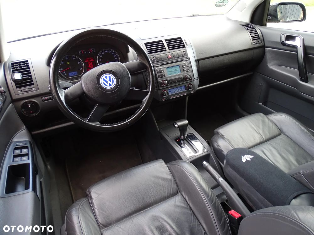Volkswagen Polo 1.4 16V Highline - 5