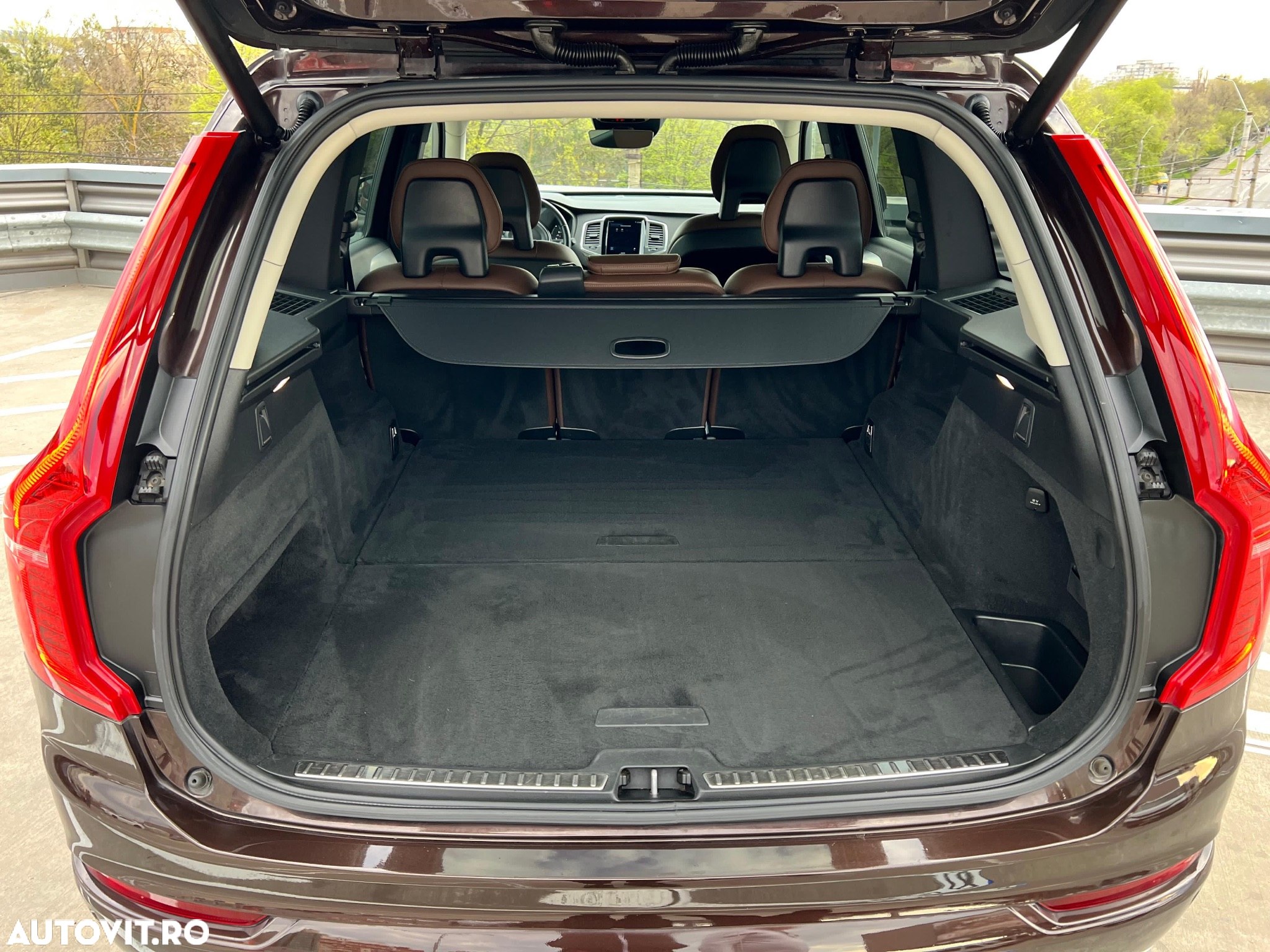 Volvo XC 90 B5 MHEV AWD 5 locuri Momentum Pro - 9