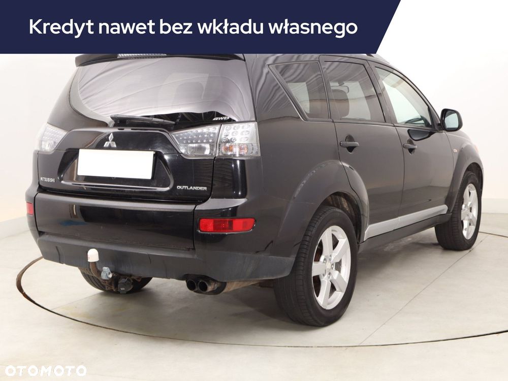 Mitsubishi Outlander - 7