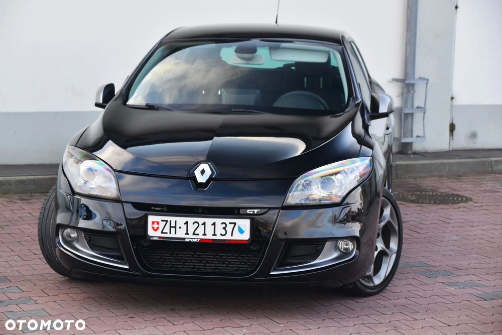 Renault Megane TCe 180 GT - 27