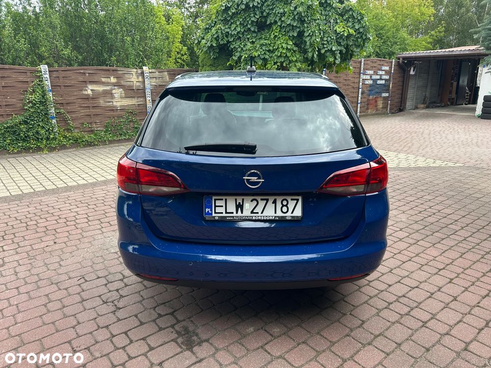 Opel Astra - 12